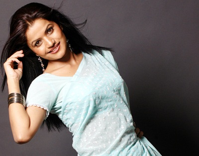 Siyaa Patil hot marathi actress latest photo shoot4